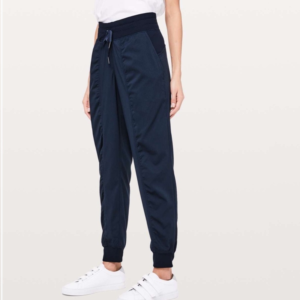 Lululemon Dance Studio Jogger *29" Size 6 in True Navy